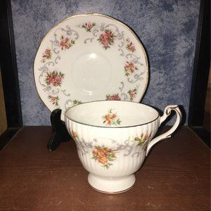 Queens Rosina Fine Bone China Teacup & Saucer Set